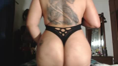 Snapshot of rousse_ellise1 chatting on June 2026 02:38:01 AM rousse online show from June 2026 02:38:01 AM