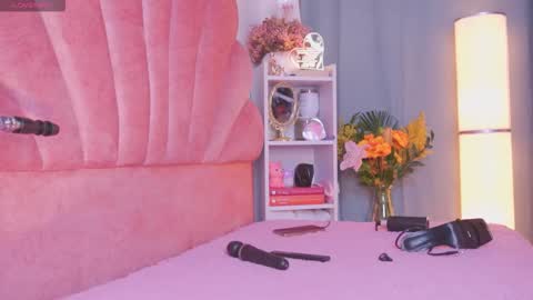 Rousse 3 online show from February 2026 01:58:02 AM