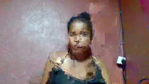 rovaelyah online show from February 2026 07:23:02 PM