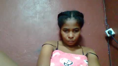 rovaelyah online show from April 2026 02:55:02 PM