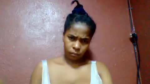 rovaelyah online show from May 2026 03:38:01 PM