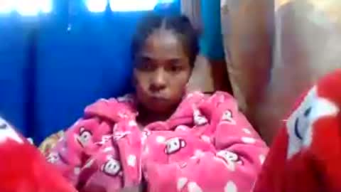rovaelyah online show from July 2026 04:51:02 AM