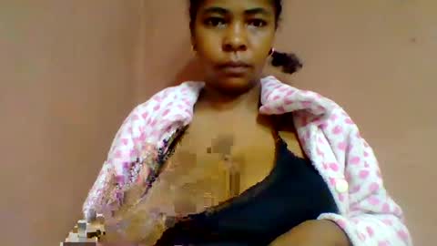 rovaelyah online show from July 2026 01:30:01 AM