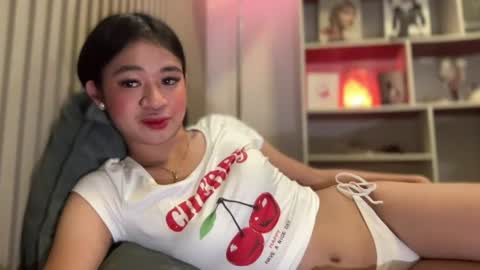 Snapshot of roweena_rodrigo69x chatting on June 2026 03:47:01 PM roweena online show from June 2026 03:47:01 PM
