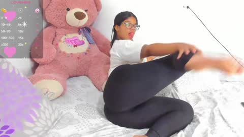 Snapshot of rox851528 chatting on January 2025 05:10:01 AM Rox online show from January 2025 05:10:01 AM