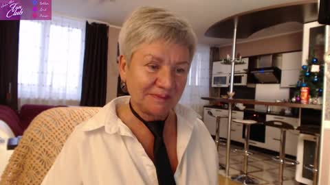 Roxana online show from January 2025 01:27:01 PM