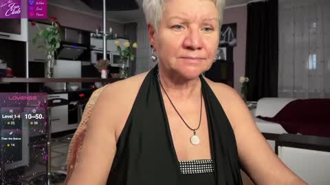 Roxana online show from February 2025 06:45:02 PM