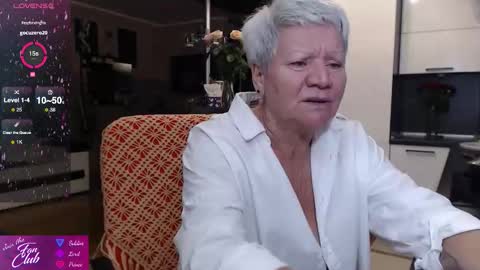 Roxana online show from October 2025 06:28:01 PM