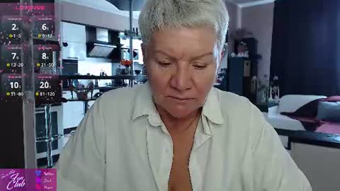 Snapshot of roxana_brooks chatting on July 2026 10:56:02 AM Roxana online show from July 2026 10:56:02 AM