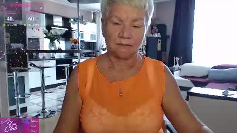 Snapshot of roxana_brooks chatting on July 2026 02:14:01 PM Roxana online show from July 2026 02:14:01 PM