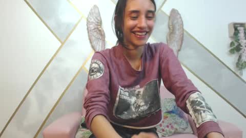   online show from January 2025 07:00:02 PM