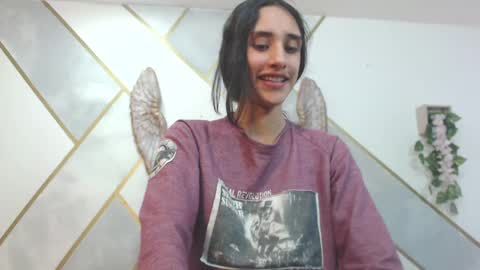   online show from February 2025 06:37:02 PM