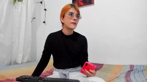 roxy online show from September 2025 04:20:01 PM