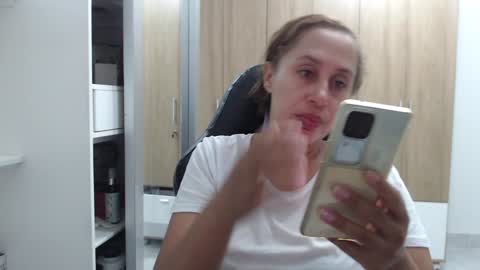 Roxana online show from January 2025 01:00:02 AM