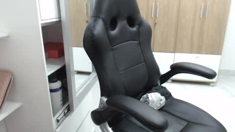 Roxana online show from February 2025 02:31:01 AM