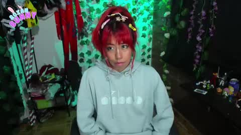 roxxy online show from February 2025 09:33:01 AM