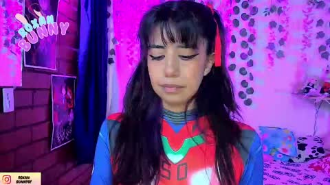 roxxy online show from April 2026 05:23:01 AM