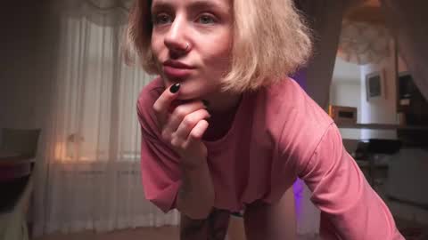 Roxy online show from February 2025 02:06:02 PM