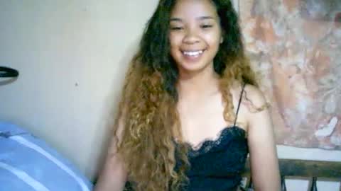 roxanne_98 online show from January 2025 03:49:01 PM