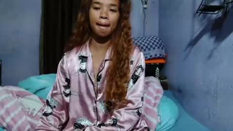 roxanne_98 online show from July 2026 04:04:02 AM
