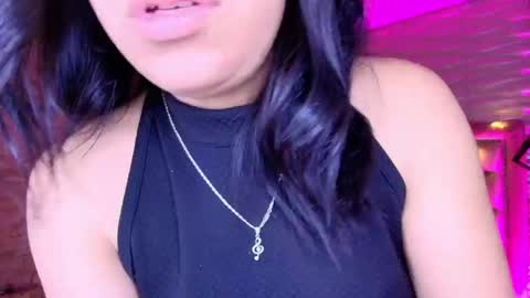roxanne_han online show from October 2025 11:29:01 AM