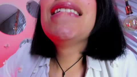 roxanne_han online show from July 2026 03:03:02 PM