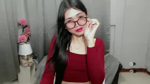 Roxie online show from January 2025 03:42:02 AM