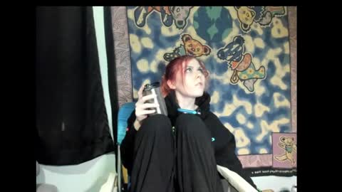 roxihazeleyes online show from March 2025 01:15:02 PM