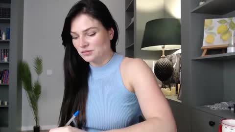 roxxiejet online show from November 2025 09:09:01 AM