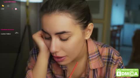 roxxxete online show from September 2025 07:35:01 AM