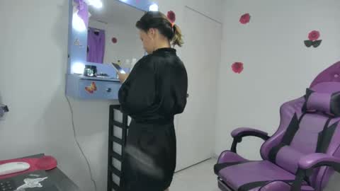 Roxy online show from February 2026 01:57:02 AM