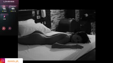 R O X Y  online show from December 2024 05:36:02 PM