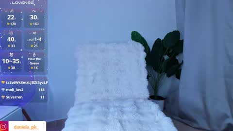 R O X Y  online show from March 2025 12:00:02 AM