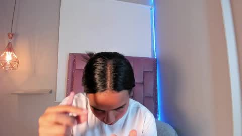 roxy_stone1 online show from April 2026 07:22:01 PM