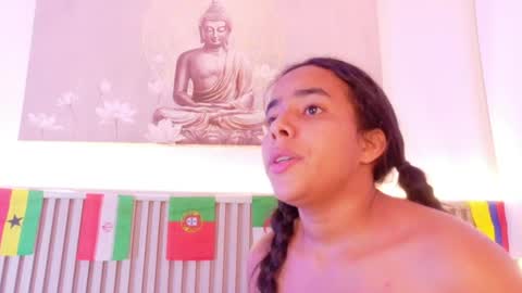 Snapshot of roxy_stone1 chatting on June 2026 07:33:02 AM roxy_stone1 online show from June 2026 07:33:02 AM