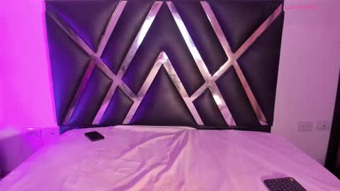 Roxxy Queen online show from November 2025 10:48:01 AM