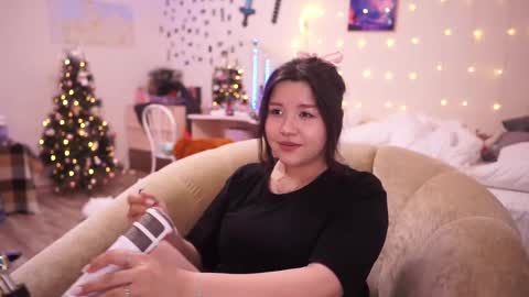 roxysuh online show from February 2025 11:06:02 AM