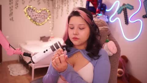 roxysuh online show from October 2025 09:09:01 AM