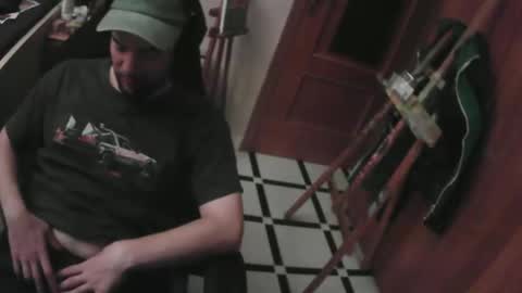 royer04 online show from September 2025 02:22:02 AM