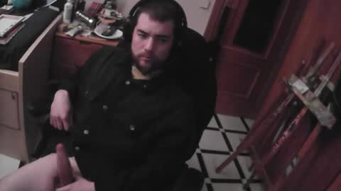 royer04 online show from December 2025 10:47:02 PM