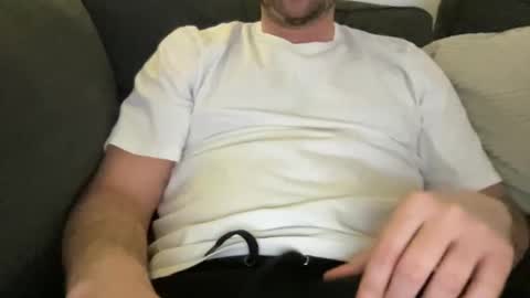 roythegil online show from January 2025 10:12:02 PM