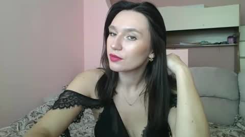 Snapshot of roza05x chatting on September 2025 09:33:02 AM Roza05x online show from September 2025 09:33:02 AM