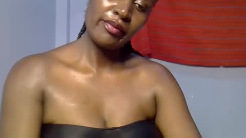 Snapshot of rozie34 chatting on March 2026 08:26:01 PM rozie34 online show from March 2026 08:26:01 PM