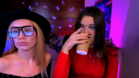 Snapshot of rozmary_ket chatting on December 2024 11:04:02 AM Im Rozmary nice to meet you 3 online show from December 2024 11:04:02 AM