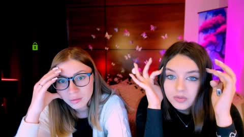 Snapshot of rozmary_ket chatting on January 2025 04:40:01 PM Im Rozmary nice to meet you 3 online show from January 2025 04:40:01 PM