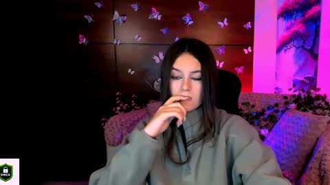 Snapshot of rozmary_ket chatting on February 2025 06:17:02 PM Im Rozmary nice to meet you 3 online show from February 2025 06:17:02 PM