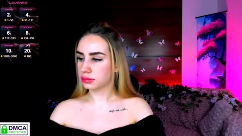 Snapshot of rozmary_ket chatting on February 2025 11:32:02 AM Im Rozmary nice to meet you 3 online show from February 2025 11:32:02 AM