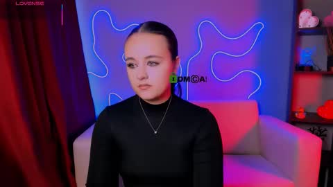 Snapshot of rozmary_ket chatting on October 2025 10:03:01 AM Im Rozmary nice to meet you 3 online show from October 2025 10:03:01 AM