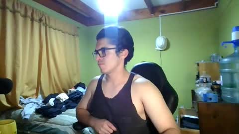 Snapshot of rpaulo25 chatting on April 2026 04:50:01 AM rpaulo25 online show from April 2026 04:50:01 AM