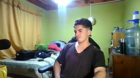 Snapshot of rpaulo25 chatting on May 2026 04:52:02 AM rpaulo25 online show from May 2026 04:52:02 AM